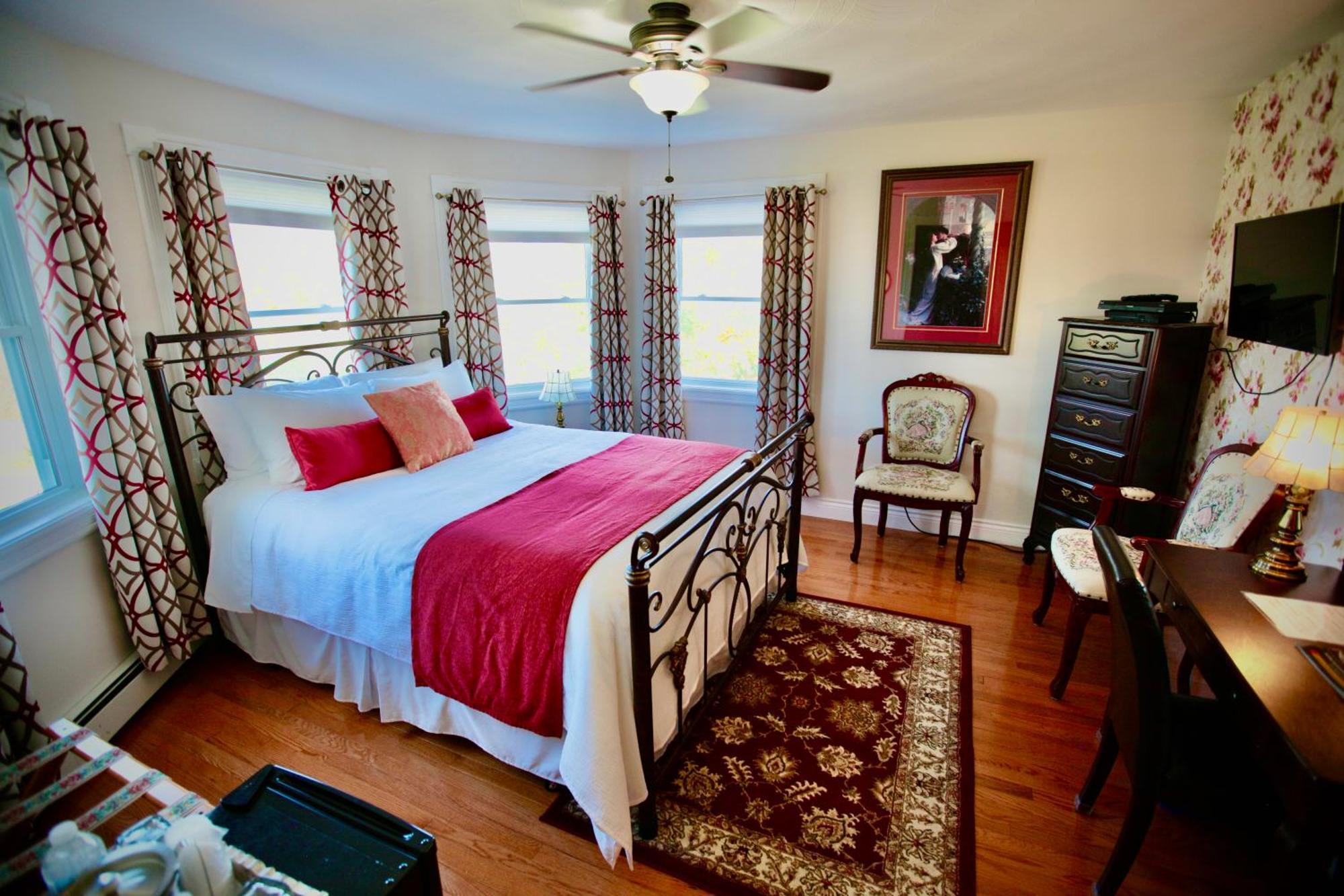 Twin Peaks B&B Mindemoya 部屋 写真